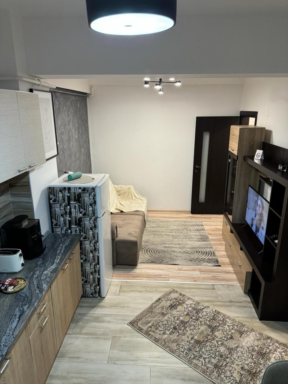 Luxury Young Residence Iasi Exterior photo